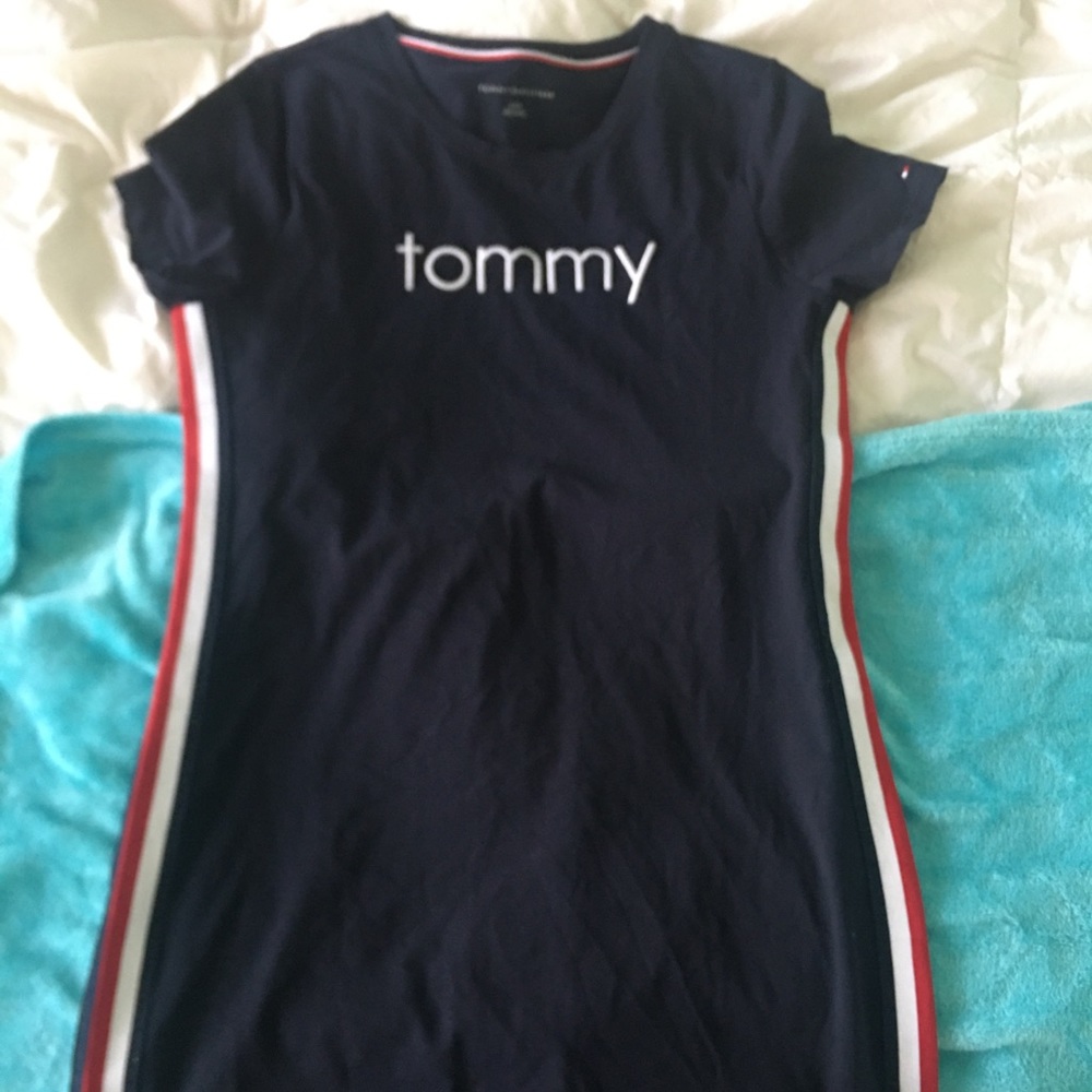 navy blue and white tommy hilfiger bodycon dress
